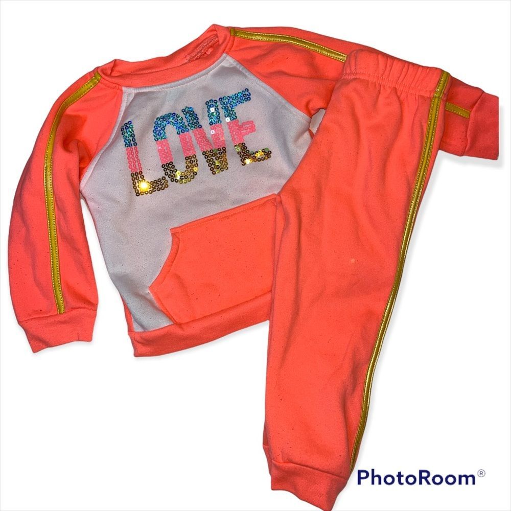 Real love coral and white sweat suit size 2T - Picture 1 of 2